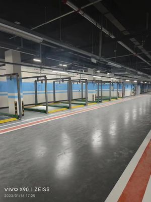 Низкий уровень шума Четыре столба подъема 2,5 тонны Жилой автомобиль подъемник Четыре столба
